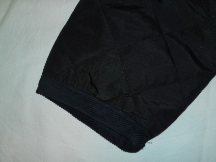 Продам новую стеганную демикуртку (легкая) черного цвета для мужчин известной фи. . фото 7
