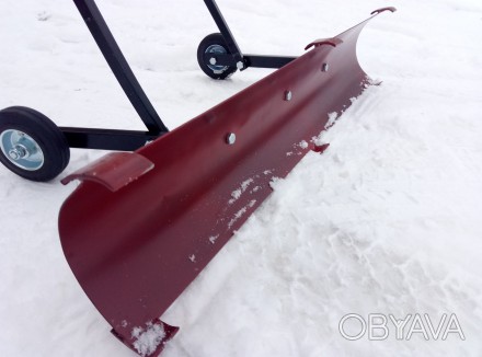Вашему вниманию предлагается ручной грейдер для уборки снега с возможностью отва. . фото 1