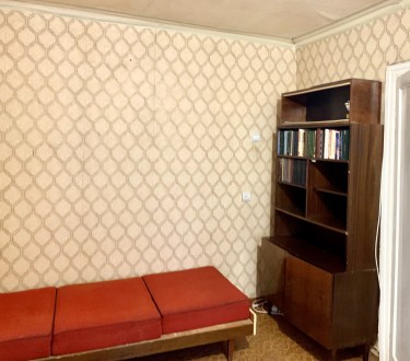 Сдам 2-х комнатную квартиру в центре, ул. Малиновского.
В квартире сделан косме. Центр. фото 8