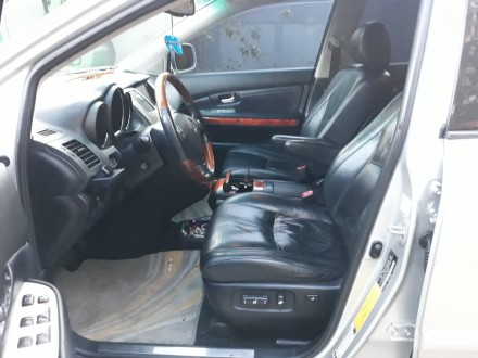 Lexus RX 350 Premium
Бензин / Газ, без пневмы,
Автомобиль покупался в салоне г. . фото 4