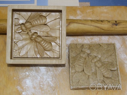 Продам форму для пряников "Пчелы".  Материал граб, размер формы 140*14. . фото 1