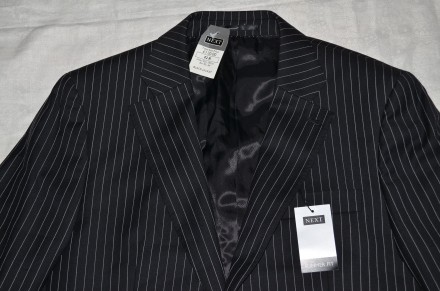 Мужской пиджак NEXT. Цвет черный с вертикальными тонюсенькими белыми полосками. . . фото 3