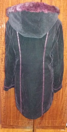 Продам теплое женское полу пальто (курточку) со съемным капюшоном. Ткань - вельв. . фото 7