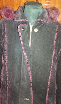 Продам теплое женское полу пальто (курточку) со съемным капюшоном. Ткань - вельв. . фото 8