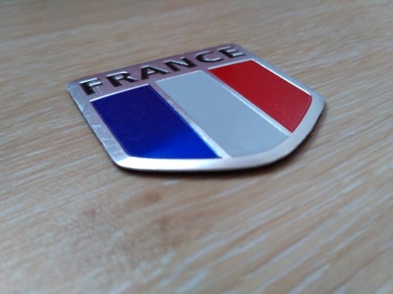 Декоративные Алюминиевые наклейки Флаг Франция для украшения кузова и салона авт. . фото 4
