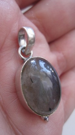 Предлагаю Вашему вниманию красивый серебряный кулончик с природным сияющим Лабра. . фото 6