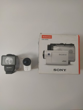 Продаю свою экшн камеру Sony FDR-X3000
Состояние хорошее, пару мелких потертост. . фото 2