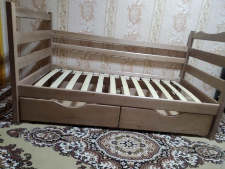 Детская односпальная кроватка Карина с натурального дерева ольхи.
80х190 спальн. . фото 9