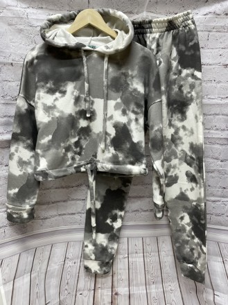 Костюм подростковый, укорочённый худи с брюками джоггеры, модная расцветка
Тай . . фото 6