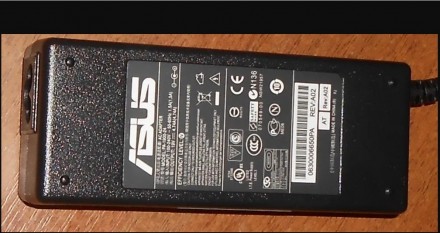 Блок питания, адаптер, зарядка ASUS Fujitsu Medion 19v 4.7A новый гарантия. Чернигов. фото 1 Блок питания, адаптер, зарядка ASUS Fujitsu Medion 19v 4.7A новый гарантия. Чернигов. фото 1