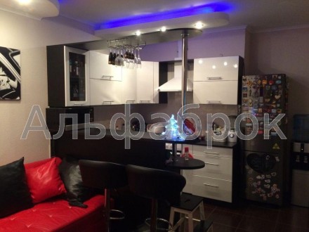 1-комнатная квартира, 53 м.кв.. Киев. фото 1 1-комнатная квартира, 53 м.кв.. Киев. фото 1
