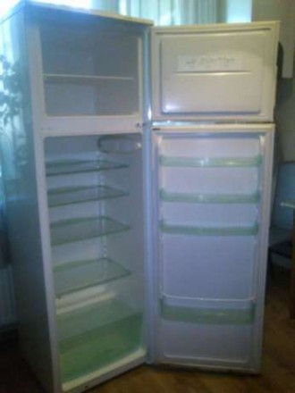 Уплотнитель (резина) для холодильника SNAIGE FR385/FR275 класс А. Есть так же уп. . фото 3