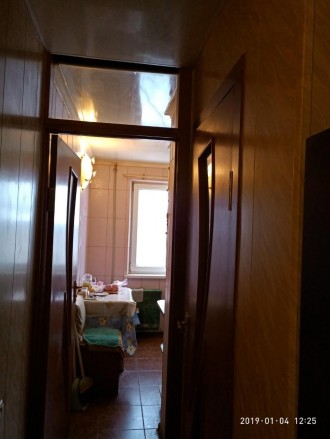 Квартира не угловая,хорошее жилое состояние.
М/п окна,балкон застеклен,на полу . Куйбышевский. фото 11