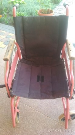 Продам инвалидную коляску, возможна доставка по городу.. . фото 3