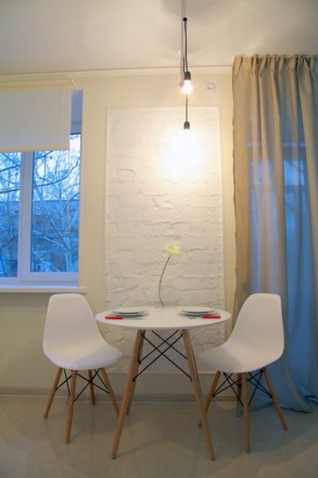 Современные апартаменты-студио с уникальным дизайнерским ремонтом поможет Вам ра. Центр. фото 9