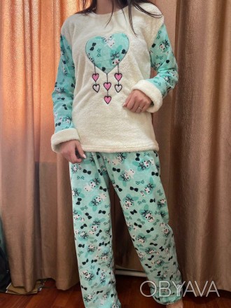 Пижама женская утепленная
Состав 100% коттон 
Размер в наличии XL
 
 
 
 
. . фото 1