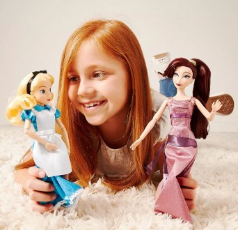 Кукла Алиса из мультфильма компании Дисней «Алиса в стране чудес» .
. . фото 3