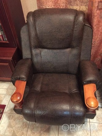 Продам кресло для офиса или дома. В отличном состоянии. 
В наличии 2 кресла.
Цен. . фото 1