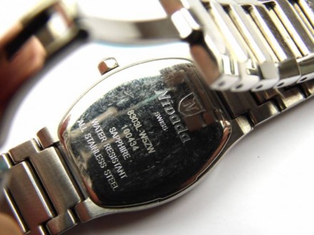 
Швейцарские часы б/у в идеальном состоянии, часы полностью из нержавеющей стали. . фото 10