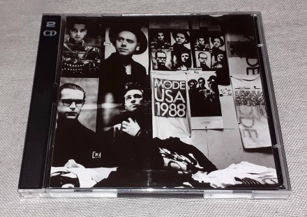 Продам Фирменный СД Depeche Mode - 101
Label:Mute – 7243 8 41776 2 1, Labels – . . фото 2