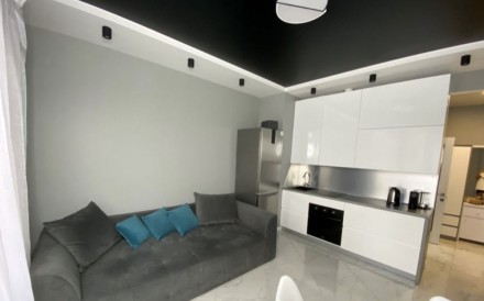 Продам квартиру с достойным хорошим ремонтом выполненную по дизайн-проекту 
Квар. Приморский. фото 4