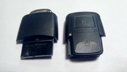 Продам корпус ключа для VW Golf, Passat, Polo, Jetta
Оригинальный номер 1j09597. . фото 3