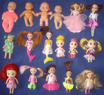 Куколки-малышки -цена за 1 штуку. У куколки с красными волосами сзади выдернуты . . фото 4