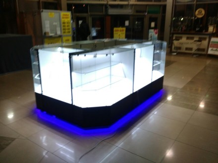 Вітрини прилавки "Островок". Киев. фото 1