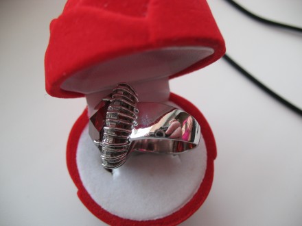 Шинка кольца 10 мм. - это редкость. Большой красный циркон. Серебро 925*, вес 14. . фото 12