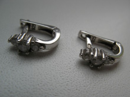 Три пары серёжек с цирконами, цельное фабричное первичное серебро, пробы, без на. . фото 5