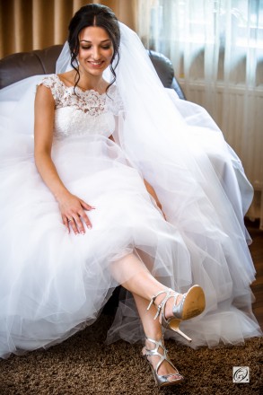 вишукана весільна сукня, пошита на замовлення в фірмовому салоні з італійського . . фото 7