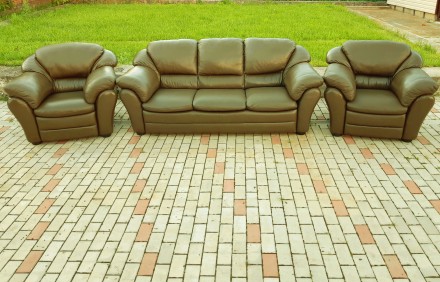 Кожаный диван и 2 кресла !!!. Киев. фото 1 Кожаный диван и 2 кресла !!!. Киев. фото 1