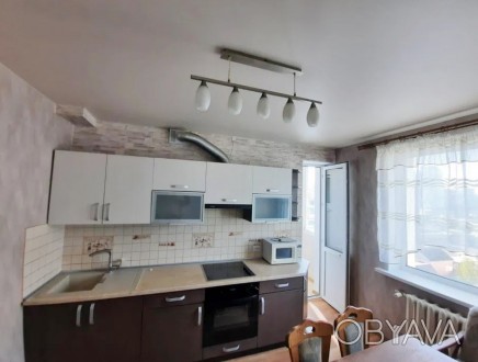 Продается квартира в новом доме МЖК. Общая площадь 79.2 кв.м., просторная кухня . . фото 1