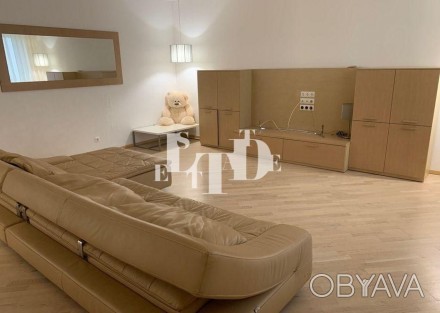 Продам трехкомнатную квартиру, пр. Московский. Метро Завод им. Малышева