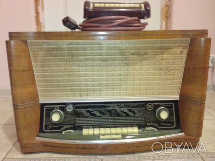 Роспродаю свою большую колекцию радиоаппаратуры высшего класа времен СССР:
Приё. . фото 1