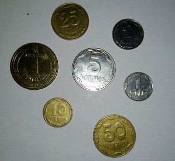 Продаю  монеты  Украины, которые вышли уже из обихода.  Монеты всех  номиналов :. . фото 3
