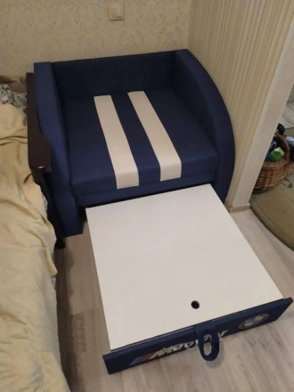Детский раскладной диван машина - это прекрасное решение для детской комнаты, в . . фото 7
