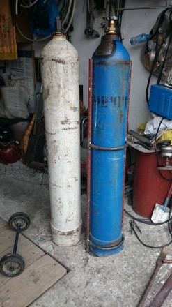 Продам новый кислородный баллон 40 литровый. Киев. фото 1 Продам новый кислородный баллон 40 литровый. Киев. фото 1