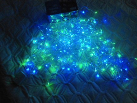 Характеристика:

-400 LED светодиодов мультицвет, синяя, белая

- 8 режимов . . фото 3