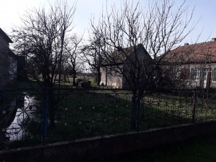 Будинок та ділянка приватизовані, знаходиться в селі Петрівка Ужгородського райо. Чоп. фото 5