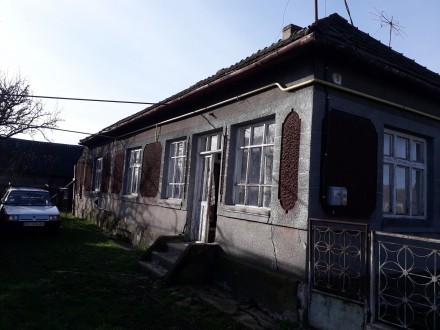 Будинок та ділянка приватизовані, знаходиться в селі Петрівка Ужгородського райо. Чоп. фото 2