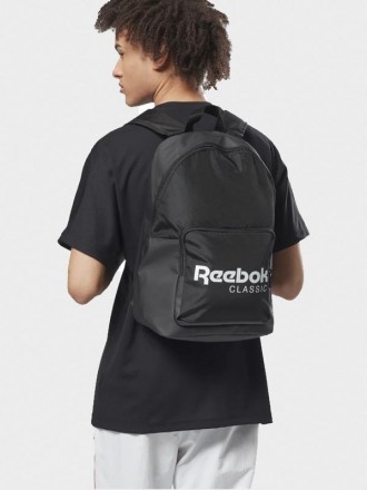Рюкзак reebok. Харьков. фото 1 Рюкзак reebok. Харьков. фото 1