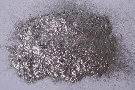 Алюминиевая пудра обладает особыми свойствам, которые объясняются поверхностными. . фото 3