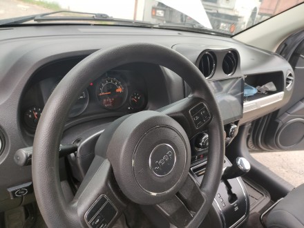 Jeep Compass sport 2.4 2014 модельного року. Повний привiд пiдключаємий. Коробка. . фото 3