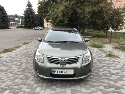 Я первый владелец в Украине. Автомобиль обслуженный полностью.. . фото 3