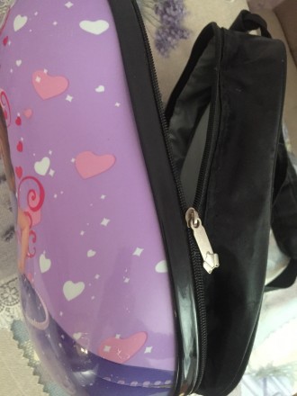 Продаётся новый детский пластиковый яркий рюкзак на твердой тканевой спинке.
Ид. . фото 4