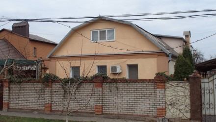 Продается хороший 2-этажный дом в престижном районе по ул. Челюскинцев (Централь. Центрально-Городской. фото 2