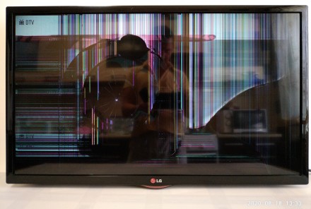 Плата снята с работоспособного телевизора 32LN541U с механическим повреждением м. . фото 10