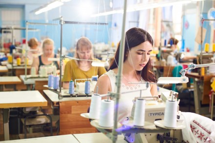 Сучасне швейне підприємство "Фабрика Слобожанка" пропонує співпрацю з пошиття од. . фото 2