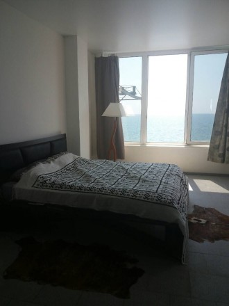 продается дом с ремонтом прямо у самого моря, свой пляж, зона отдыха, 5 комнат, . Киевский. фото 7
